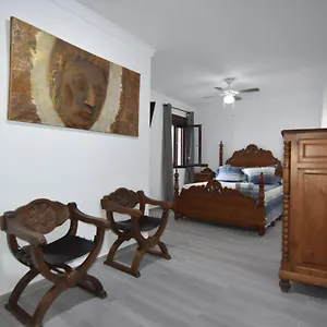 https://apartamentos-daniela-2.es-andalucia.com